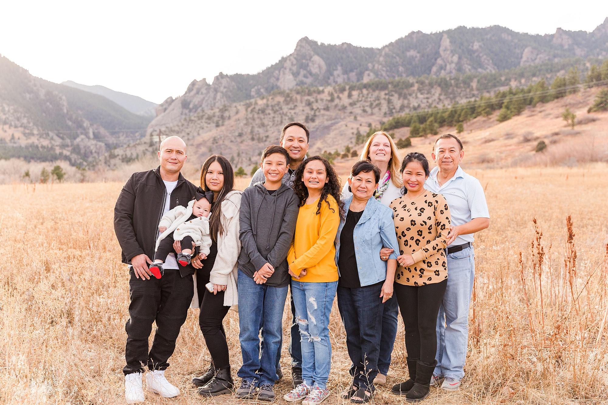 South Mesa Trailhead Extended Family session in Boulder CO