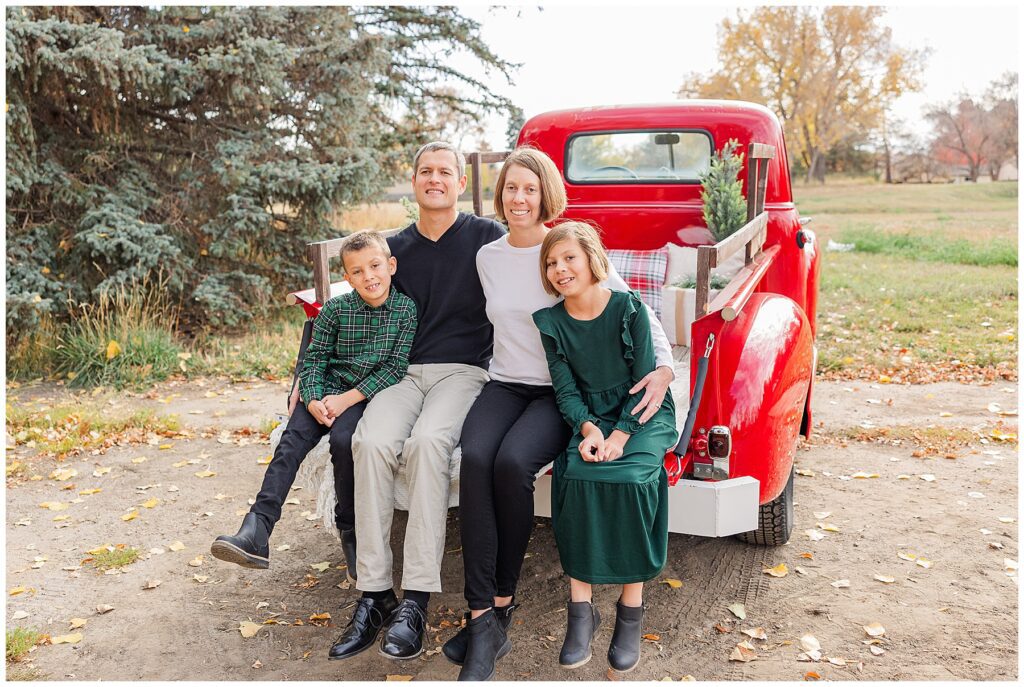 Family poses for Christmas cards