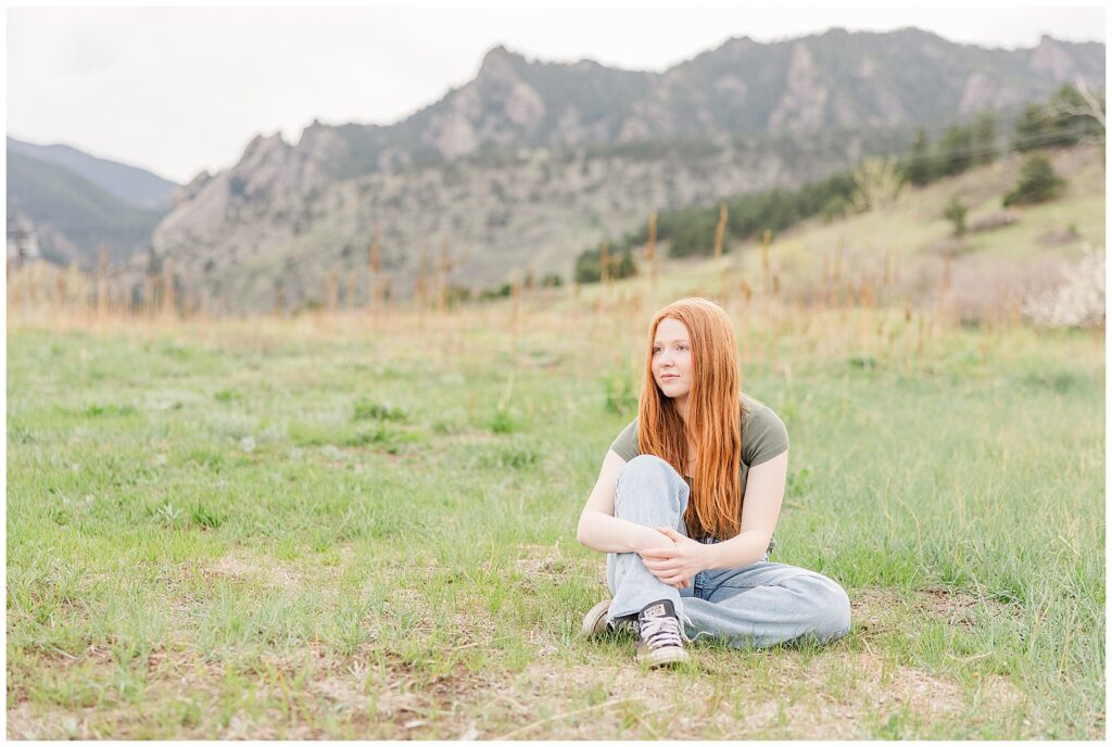 Senior Posing That Actually Works: Confidence Tips from a Boulder Session