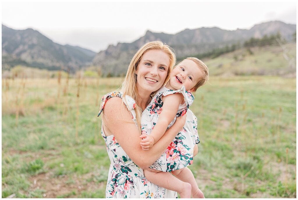Mini Sessions at South Mesa Trailhead: What to Suggest (Not Require) Clients Bring