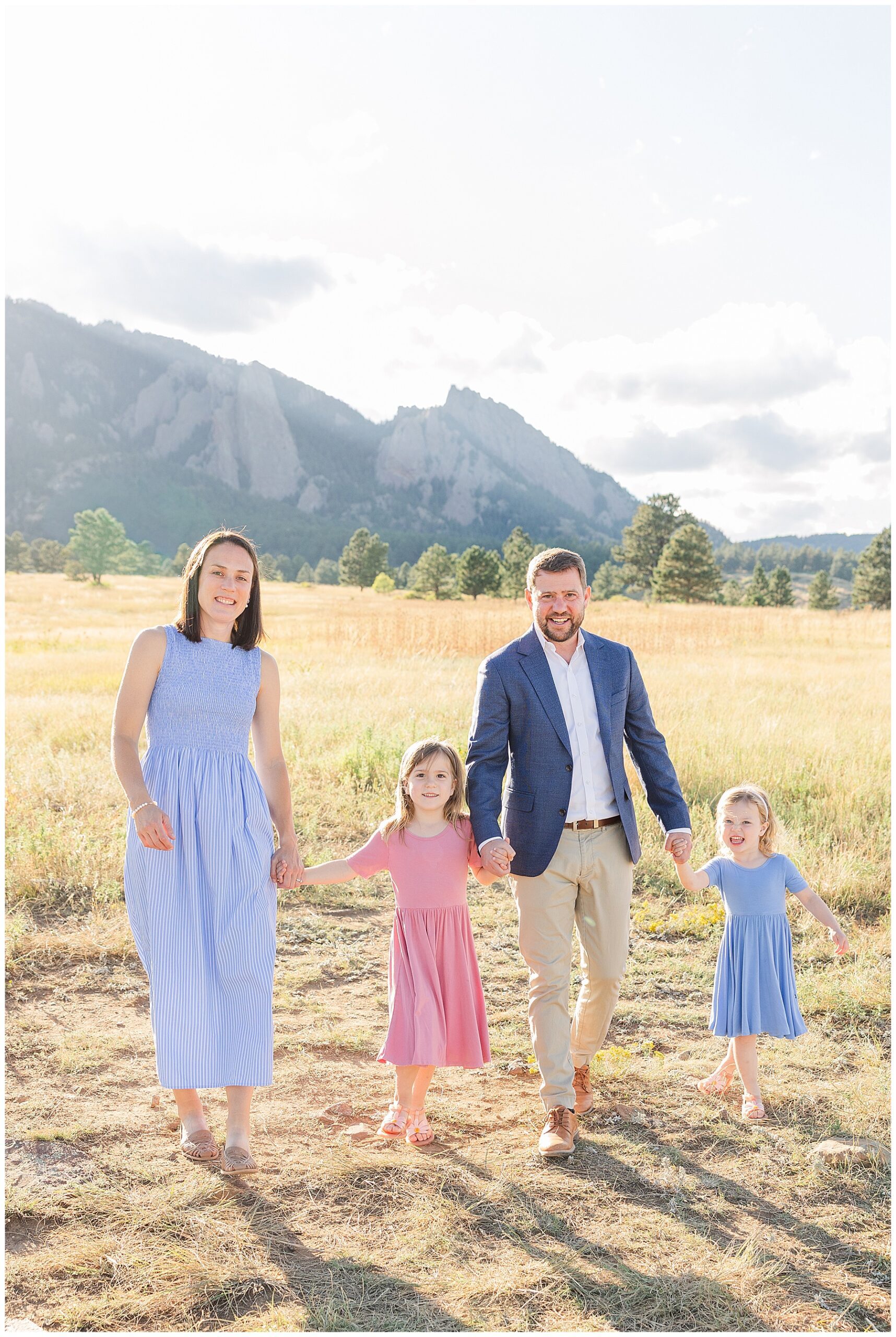 Outdoor fall mini sessions in Boulder, CO with Catherine Chamberlain Photography based in Northern Colorado