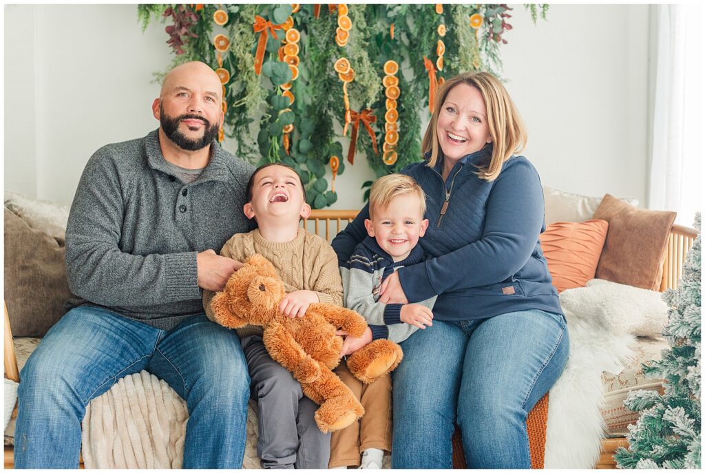 Indoor light and airy Christmas mini session with Catherine Chamberlain Photography of Longmont, Colorado